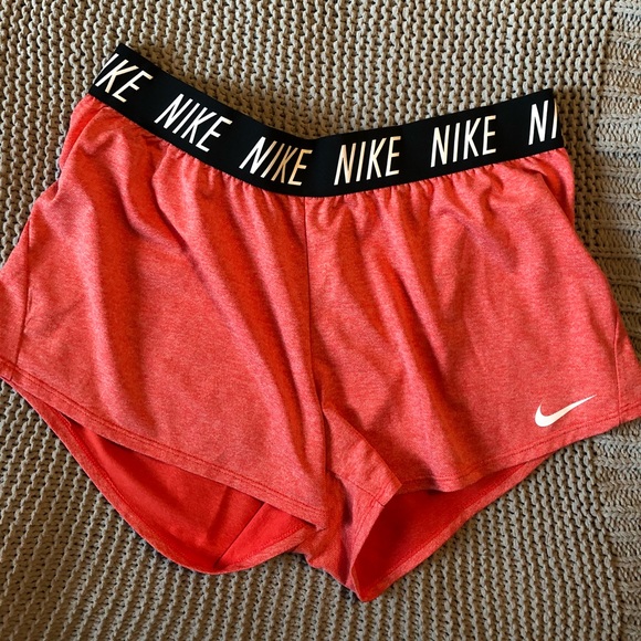 nike band shorts